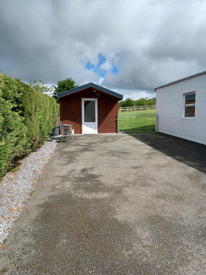 Dunroaming Cabin Pendine Luaran gambar
