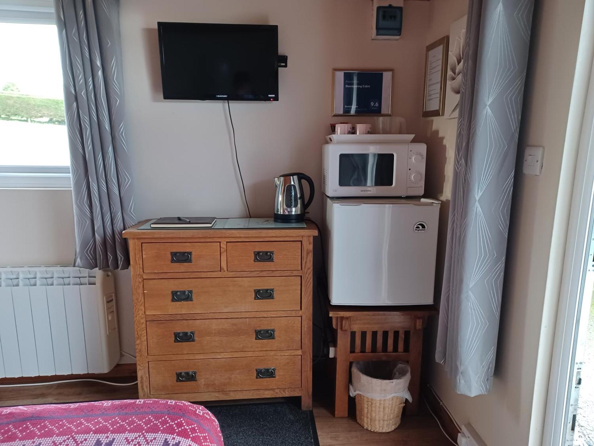 Dunroaming Cabin Pendine Luaran gambar