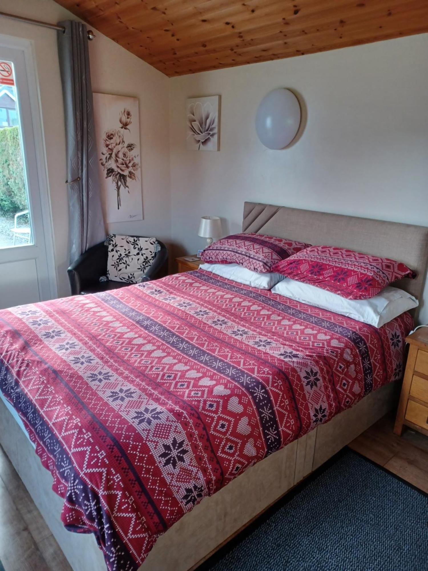 Dunroaming Cabin Pendine Luaran gambar