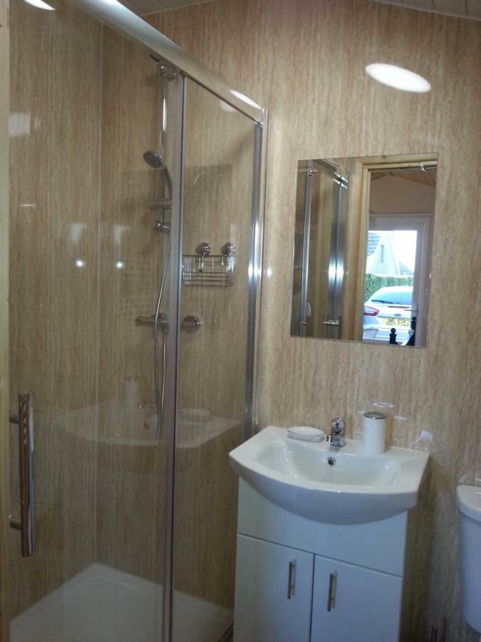 Dunroaming Cabin Pendine Luaran gambar