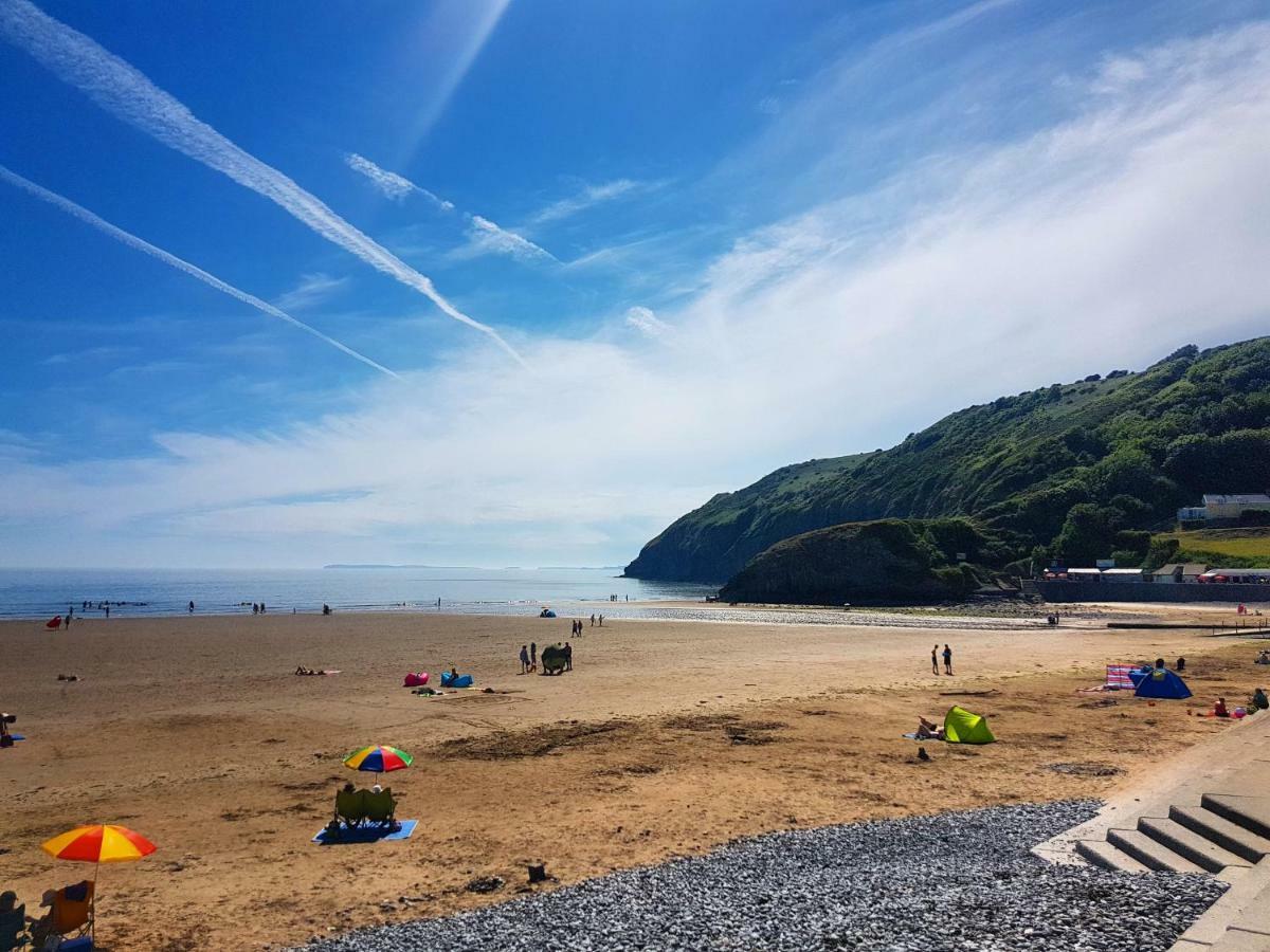 Dunroaming Cabin Pendine Luaran gambar